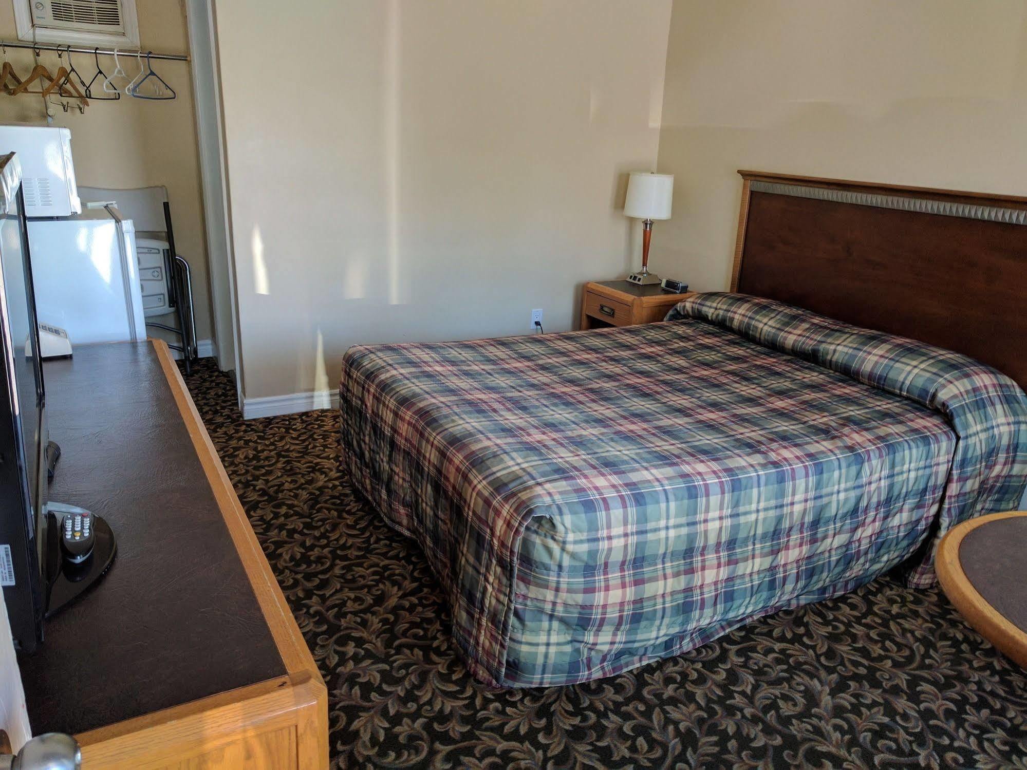 نورث بي Franklin Motel, Tent & Trailer Park المظهر الخارجي الصورة